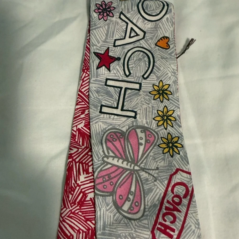 Coach Poppy (Hair or Bag scarf) very Rare Colorful Graphic 💯 Silk Scarf! 💞